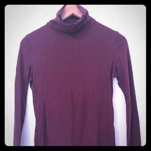 Turtleneck purple burgundy uniqlo
